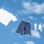 ‘Mijn man krijgt een rolberoerte als hij hoort hoeveel kleding ik voor onze zoon koop’