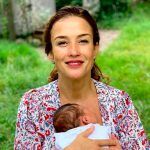 Katja Schuurman deelt lieve borstvoedingsfoto