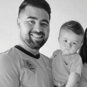 Papa Dwight over stilgeboren dochter: ‘Voor zoiets heftigs bestaat geen gebruiksaanwijzing’