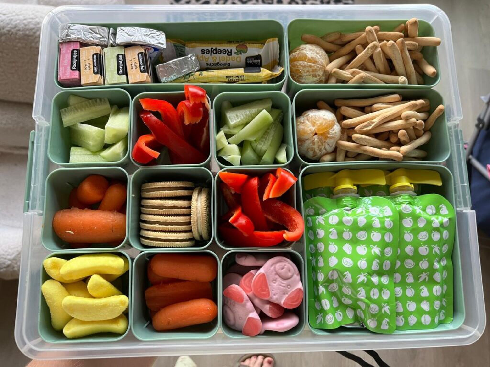 Snackbox