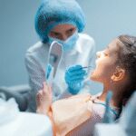 Slecht gebit als kind? Megastudie legt verrassende link met deze gezondheidsproblemen later