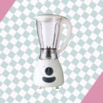 Wies: ”Je hebt wát in de blender gedaan?!” riep ik naar mijn broer terwijl hij op mijn baby paste’