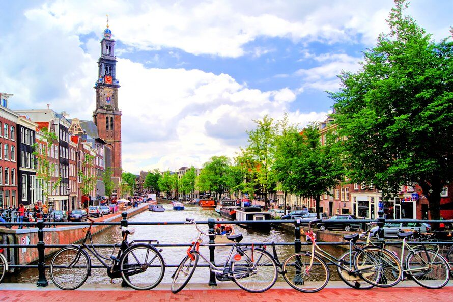 Illustratie bij: Weekendje Amsterdam zonder kinderen? Zó kun je de hoofdstad het beste verkennen