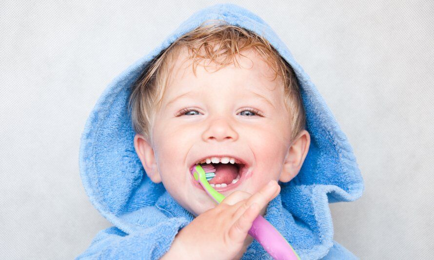 gebit-kind-tanden-wisselen-eerste-tandje