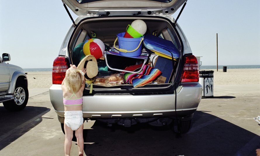 Illustratie bij: 8 redenen waarom vakantie met kinderen echt anders is