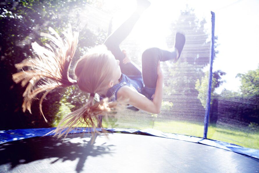 Illustratie bij: Springen maar: de leukste trampolines voor kinderen
