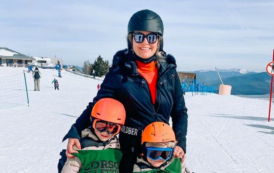 Illustratie bij: Pauline Wingelaar deelt jaloersmakende sneeuwfoto’s met haar jongens