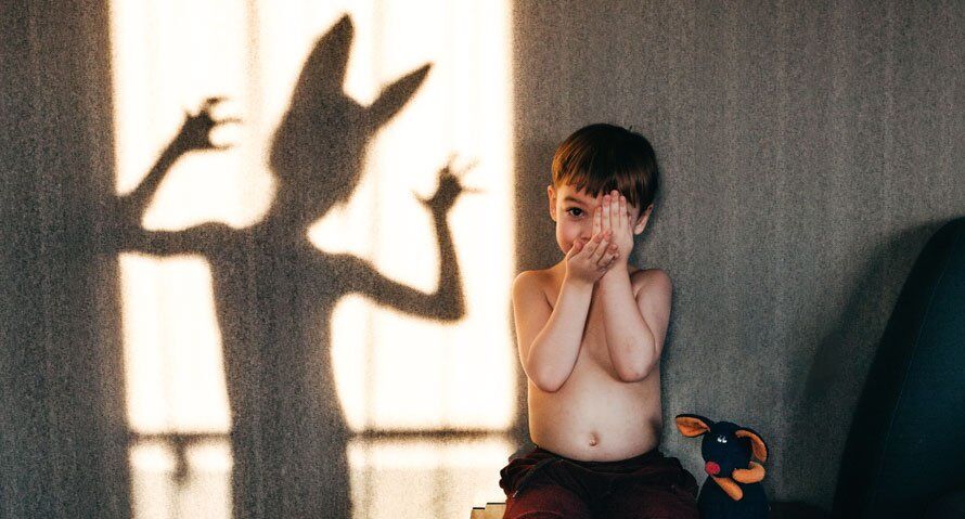 Illustratie bij: ‘Mijn zoon krijgt ’s nachts bezoek van een onzichtbaar meisje’