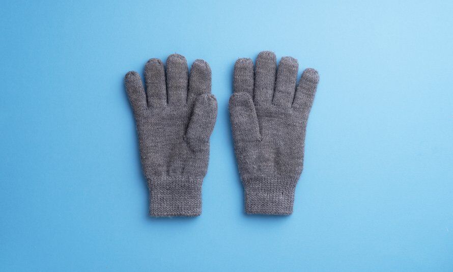 winter-verloren-mutsen-handschoenen