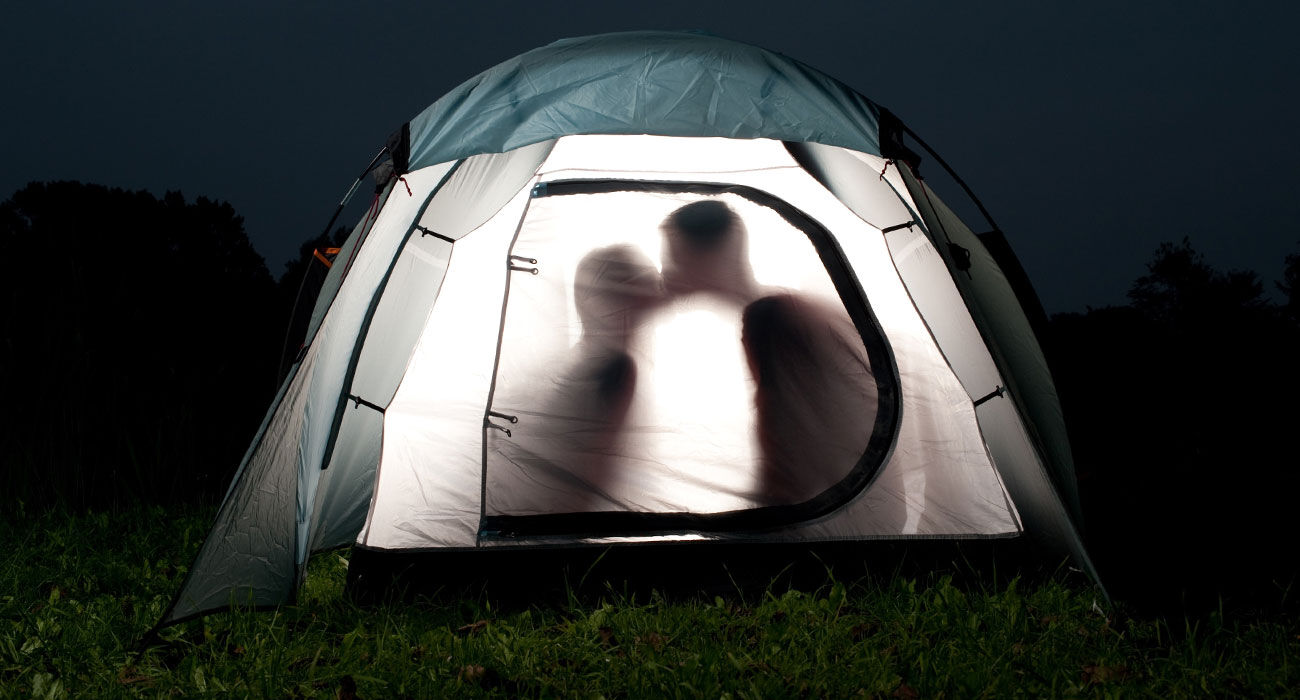 camping seks in de tent