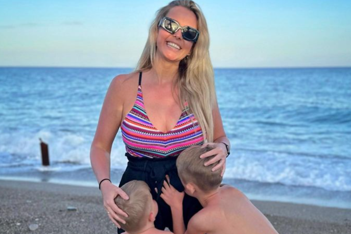 Monique Smit pregnant with third child: ‘A kiss for a brother or sister’