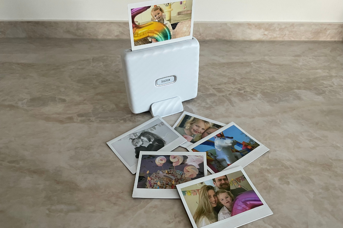 Sponsored – Catch the Summer: Make your favorite memories last with instax
