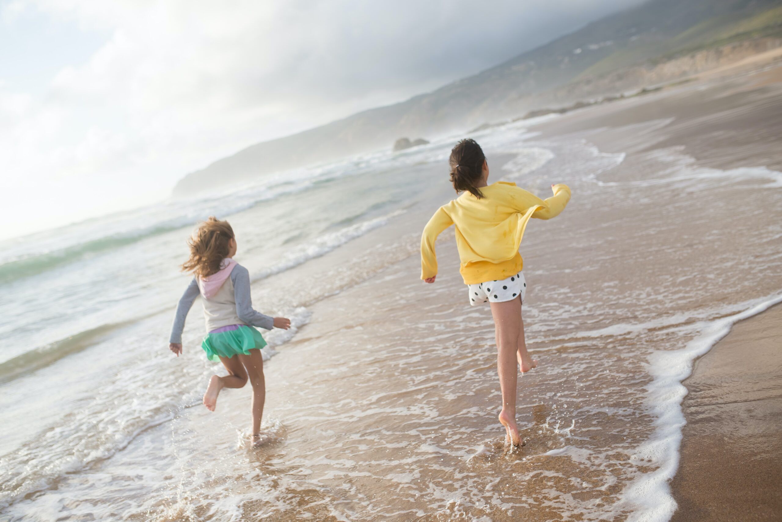 Parenting on holiday: do you let go of the reins or do you keep them short?