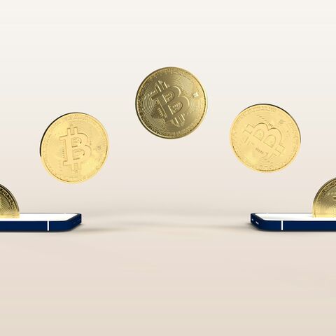 Illustratie bij: Romaine: ‘We zetten 275.000 euro om in bitcoins en zijn al vier jaar aan het reizen’