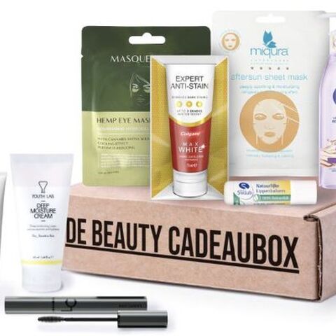 Illustratie bij: De Beauty Cadeaubox: nu voor slechts 24,99 i.p.v. €103,39*