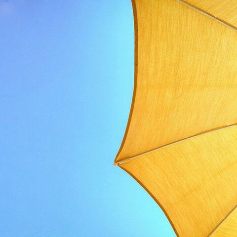 Illustratie bij: Altijd schaduw bij de hand: shop deze parasols voor de kinderwagen