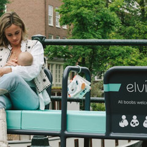 Illustratie bij: Elvie gaat de strijd aan met het taboe op borstvoeding geven in het openbaar: all boobs are welcome here