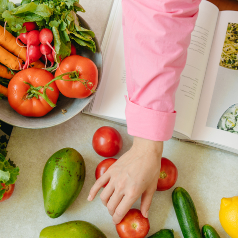 Illustratie bij: Voedingscoach over je kind vegan laten eten: ‘Kids raken sneller gewend aan groenten’