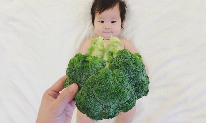 fotoserie-baby-in-food-outfits