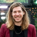 3FM-dj Frank van der Lende deelt babynieuws: ‘Ik kan echt niet wachten’