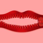 ‘Uit wraak liet ik een foto via mijn zoon aan zijn vader sturen: ‘Mama en haar vakantielover”