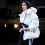 Anna Nooshin deelt sensuele zwangerschapsshoot: ‘Het lukt me eindelijk om mijn veranderende lichaam te omarmen’