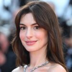 Anne Hathaway over miskraam: ‘Waarom houden we het voor ons?’