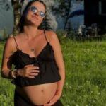 Amy Rose bevallen van dochter: ‘Welkom op de wereld’