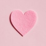 Vergeet bloemen en chocolade: deze 5 valentijnscadeaus scoor je lekker voor jezelf