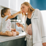 Deze verrassende zwangerschapssnack kan het risico op allergieën bij je baby verminderen