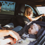 Op vakantie met de auto? Zo kies je het veiligste autostoeltje voor je kind volgens de ANWB