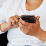 Waarom opvoedadvies op social media soms meer kwaad dan goed doet, volgens een expert