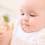 Onderzoek laat zien: babyvoeding uit een potje blijkt gezonder dan gedacht