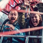 Relatiedip? Een ritje in de achtbaan blijkt gunstig voor de liefde (en wij geven je flinke korting!)
