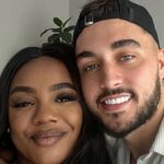 Beschuit met muisjes: influencer Vonneke Bonneke bevallen van tweede zoon en dit is zijn naam