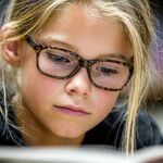 Onderzoek toont aan: steeds meer kinderen zijn bijziend en dit is waarom