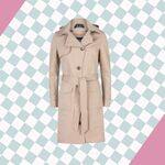 Helemaal hip de herfst door: met deze 3 regenjassen steel jij de show op het schoolplein