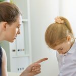 Kinderpsycholoog onthult vijf zinnen die nooit werken bij kinderen (en vijf die wél werken)