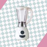 Wies: ”Je hebt wát in de blender gedaan?!” riep ik naar mijn broer terwijl hij op mijn baby paste’