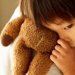 Jaloers kind? 5 tips om je kind te helpen deze gevoelens te beheersen