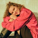 Elaine (25) spreekt populair kinderspeelgoed in: ‘Ineens hoorde ik mijzelf in een speelgoedwinkel’