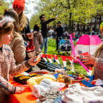 Lis moest ingrijpen op de vrijmarkt: ‘Ik kon niet geloven dat mijn dochter (7) dít wilde verkopen’