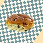 Marije: ‘Ik wilde gillen van blijdschap toen ik zag dat mijn peuter een krentenbol uit de prullenbak at’