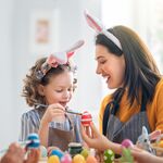 Moeders met deze sterrenbeelden maken een feest van de paastafel