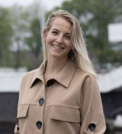 verloskundige Louisa