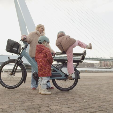 Illustratie bij: Op pad met Sanny, Jorg en de nieuwe Gazelle Cabby