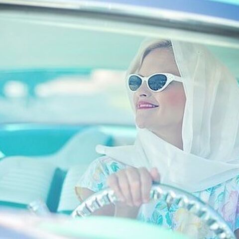 Illustratie bij: 4x waarom vrouwen beter autorijden dan mannen