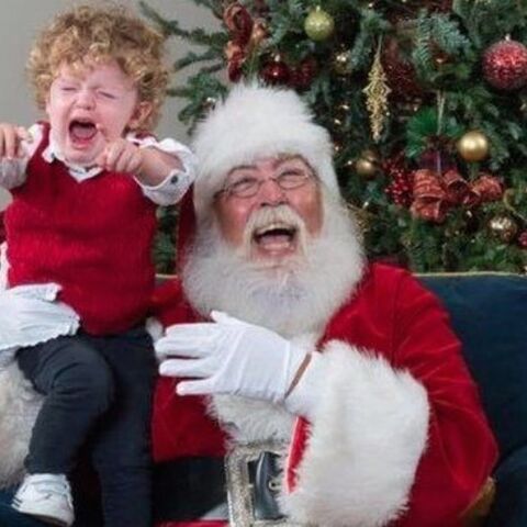 Illustratie bij: Fotoserie: 16x kinderen die de Kerstman maar niets vinden