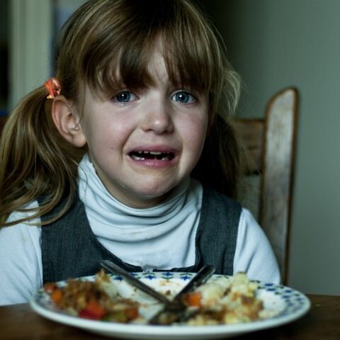 Illustratie bij: ‘Je kind financieel belonen aan tafel is goed’