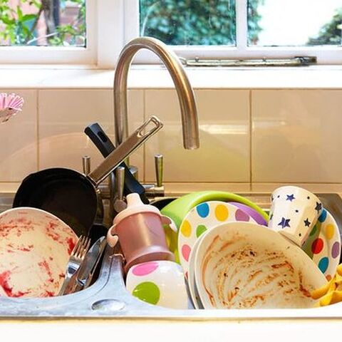 Illustratie bij: Nooit meer te druk: ‘Het woord ‘druk’ is voortaan verboden’